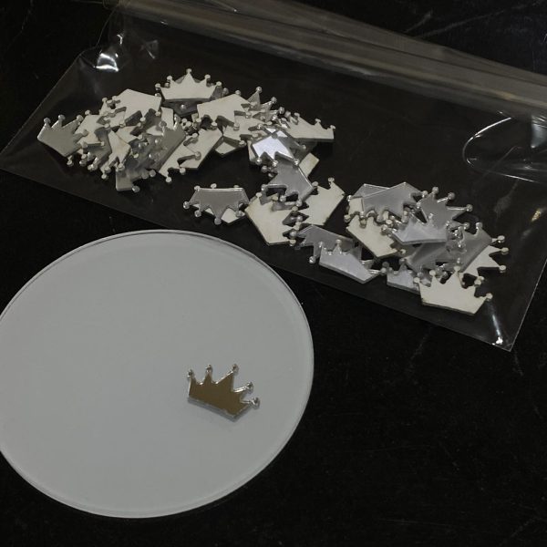 50 Adet 1.5cm Gümüş Taç